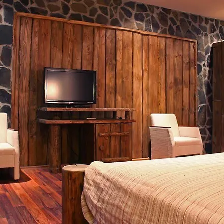 Villa Mark *