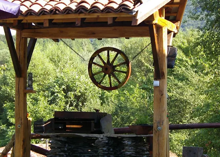 Villa Mark Kır Evi *