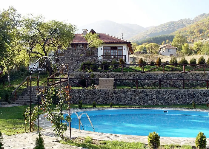 Villa Mark Kır Evi *