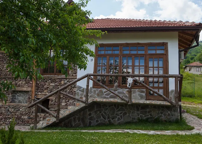 Villa Mark Kır Evi *