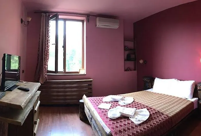 Villa Mark Kır Evi Kraevo