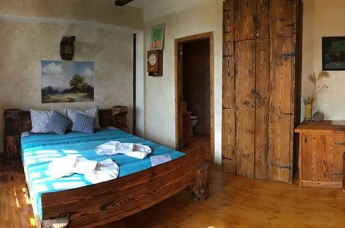 Villa Mark Kır Evi *